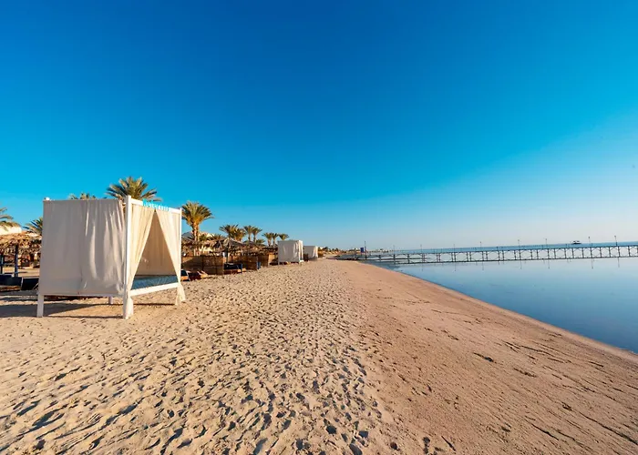 Protels Crystal Marsa Alem