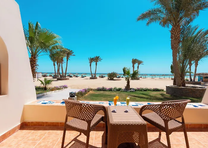 Protels Crystal Hotel 4*